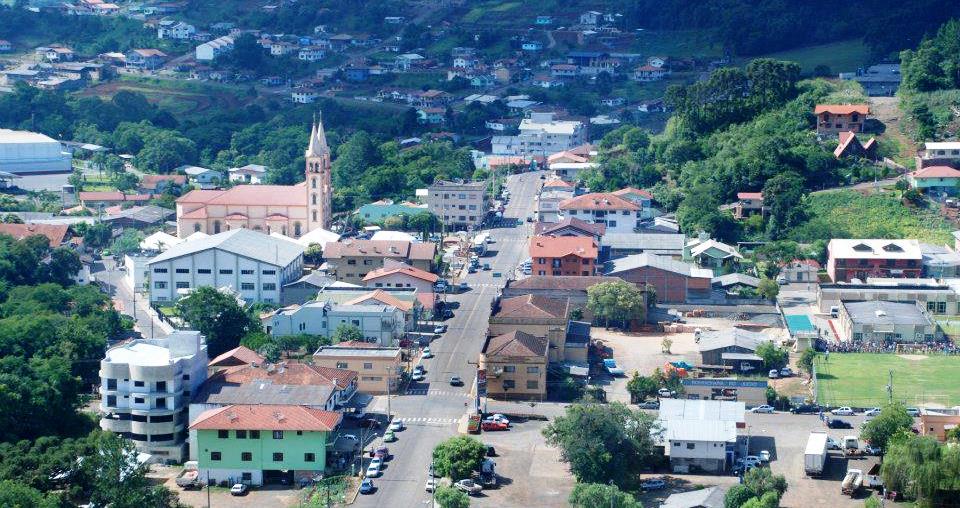 concurso-salto-veloso-sc