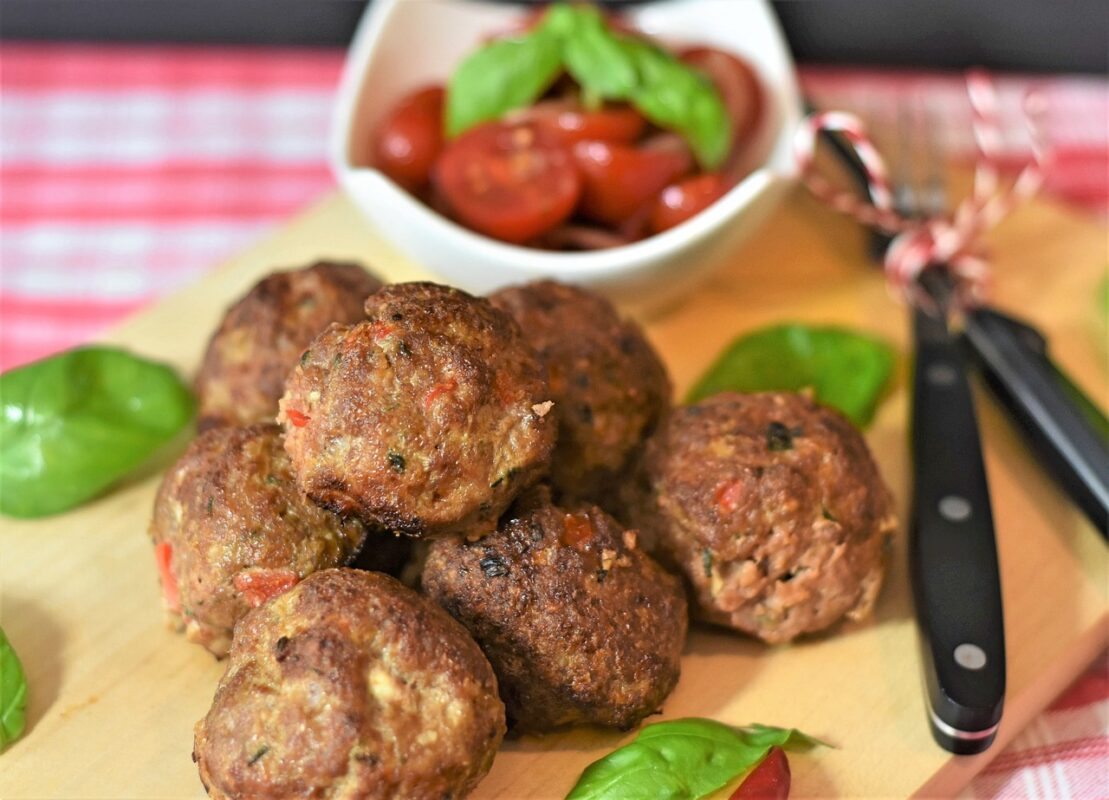 meatballs-gb8ac62db2_1280-1109x800