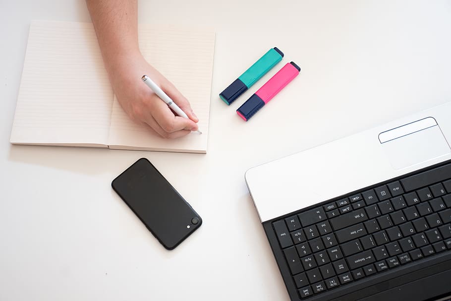 laptop-mobile-hand-notebook