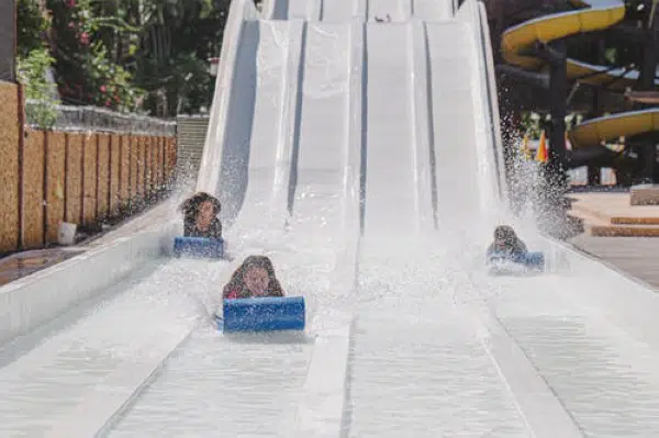 os-melhores-parque-aquaticos-do-brasil