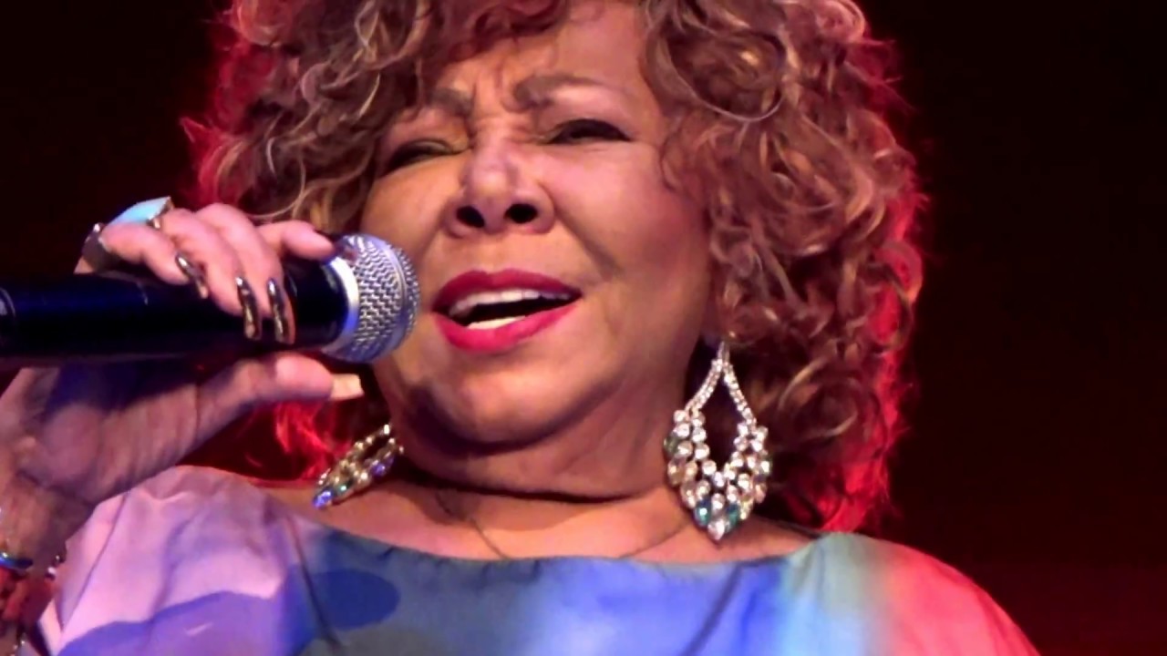 shows-alcione-marrom